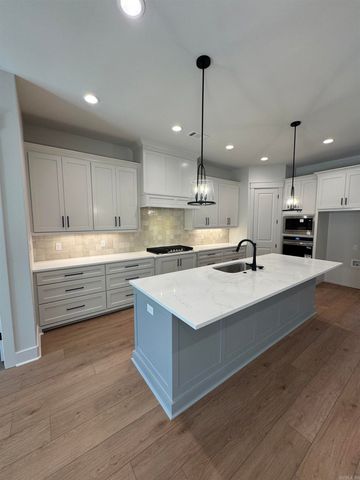 129 Kinley Loop, Little Rock, AR 72223