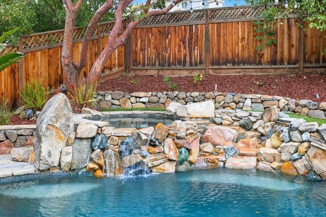 5849 Gleneagles Circle, San Jose, CA 95138