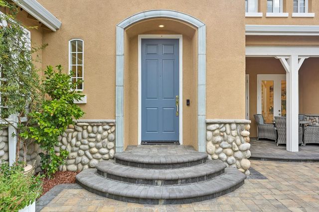 5849 Gleneagles Circle, San Jose, CA 95138