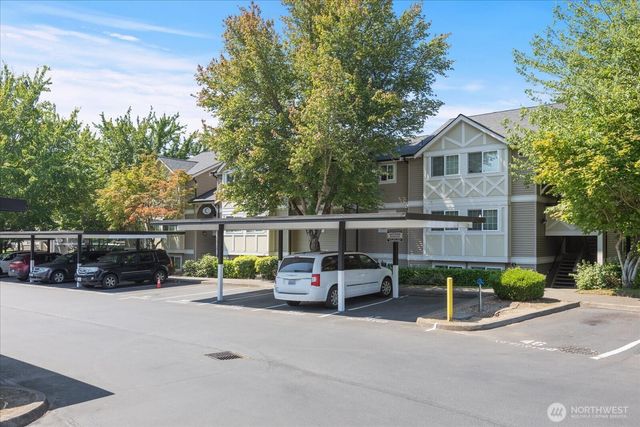 26027 106th Place SE #C302, Kent, WA 98030