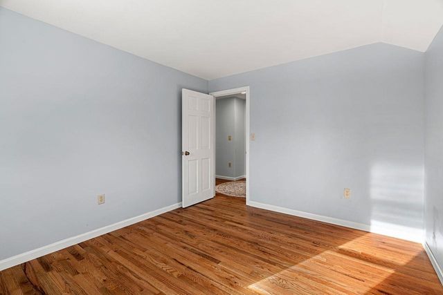 24 Beechwood Road, Hudson, NH 03051