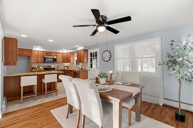 24 Beechwood Road, Hudson, NH 03051