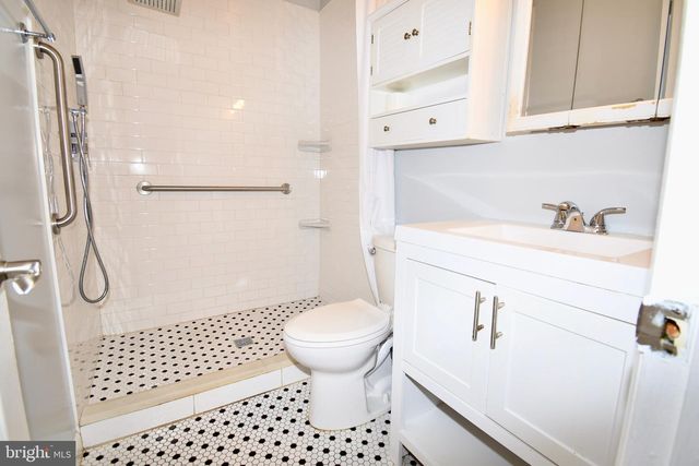 25253 CONRAD CT, Damascus, MD 20872