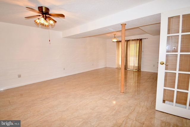 25253 CONRAD CT, Damascus, MD 20872