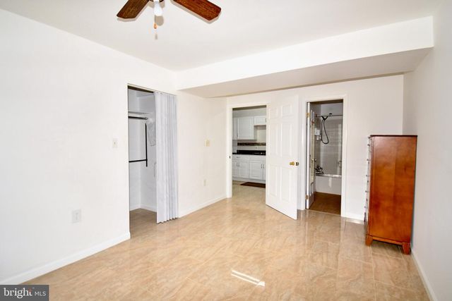 25253 CONRAD CT, Damascus, MD 20872
