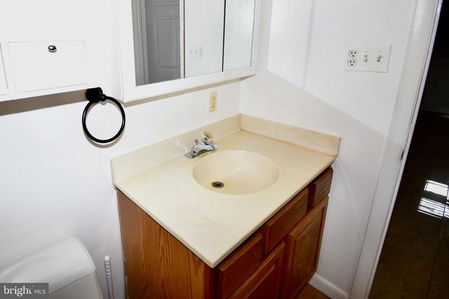 25253 CONRAD CT, Damascus, MD 20872