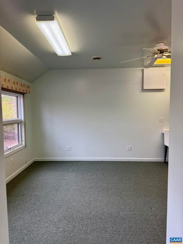 670 BABER LN, Scottsville, VA 24590