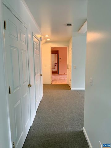 670 BABER LN, Scottsville, VA 24590