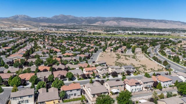 10742 Ridgebrook Drive, Reno, NV 89521