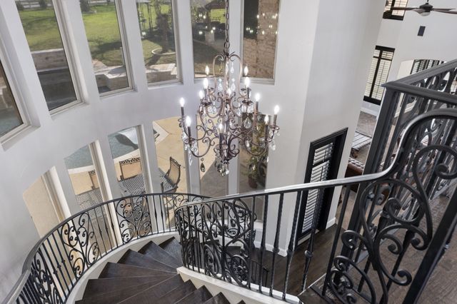 332 Sedona Falls Drive, Sunnyvale, TX 75182