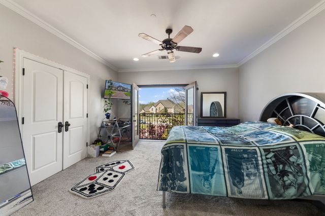 332 Sedona Falls Drive, Sunnyvale, TX 75182