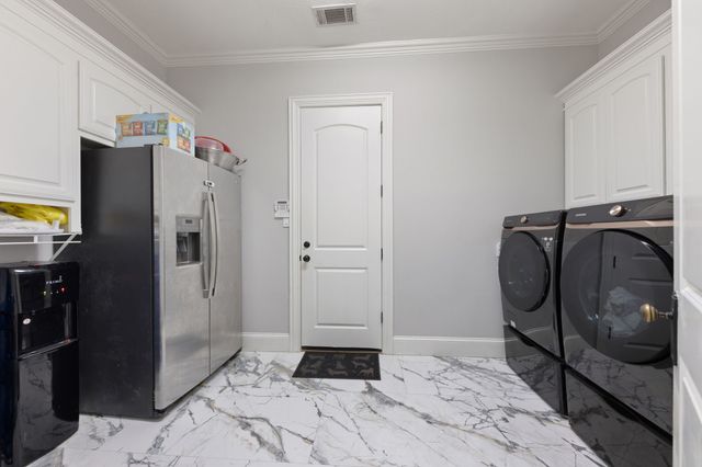 332 Sedona Falls Drive, Sunnyvale, TX 75182