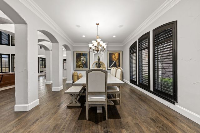 332 Sedona Falls Drive, Sunnyvale, TX 75182