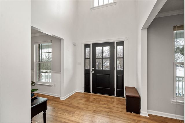 221 Arrowhead Ln, Nottingham, PA 15330