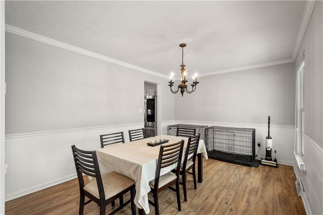 221 Arrowhead Ln, Nottingham, PA 15330