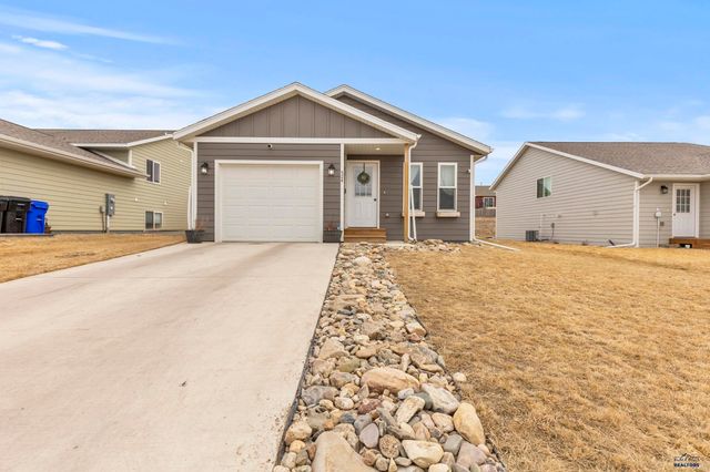 524 DIAMOND RIDGE BOULEVARD, Rapid City, SD 57703