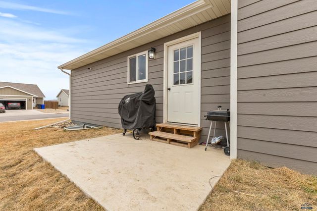 524 DIAMOND RIDGE BOULEVARD, Rapid City, SD 57703