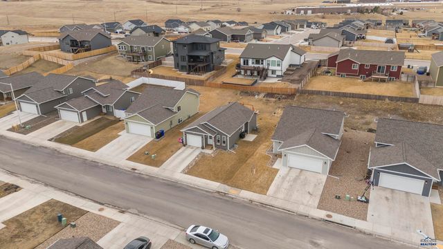 524 DIAMOND RIDGE BOULEVARD, Rapid City, SD 57703