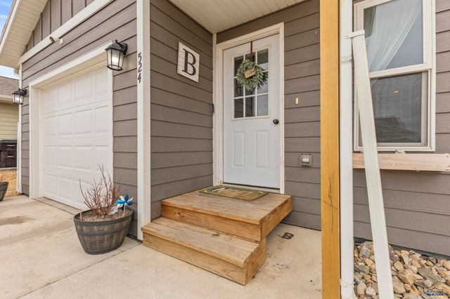 524 DIAMOND RIDGE BOULEVARD, Rapid City, SD 57703