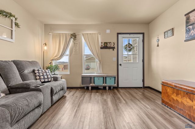 524 DIAMOND RIDGE BOULEVARD, Rapid City, SD 57703