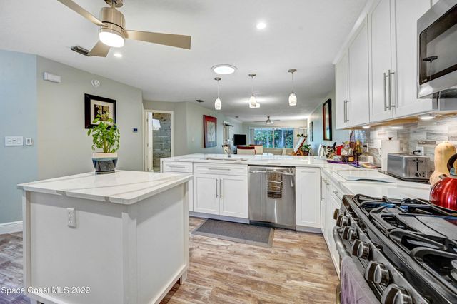 156 Plover Lane 127, Rockledge, FL 32955