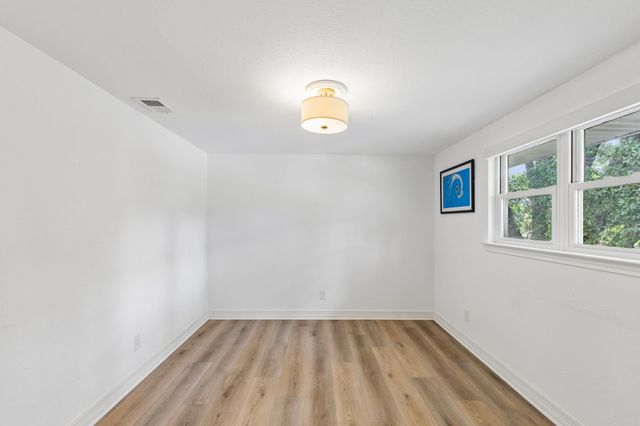 2617 Beechmont Drive, Dallas, TX 75228