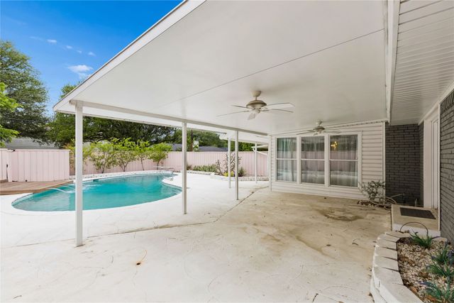 2617 Beechmont Drive, Dallas, TX 75228