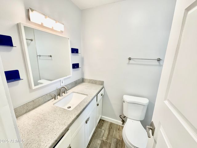 1705 W CAMPBELL Avenue, Phoenix, AZ 85015