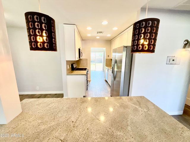 1705 W CAMPBELL Avenue, Phoenix, AZ 85015