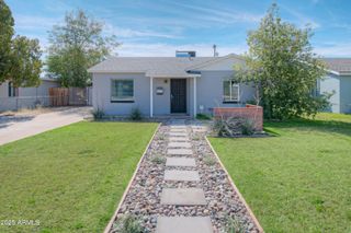 1705 W CAMPBELL Avenue, Phoenix, AZ 85015