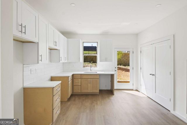 1070 Dill Avenue SW 104, Atlanta, GA 30310