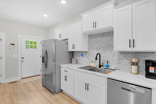 795 19th Ave, W, Springfield, TN 37172