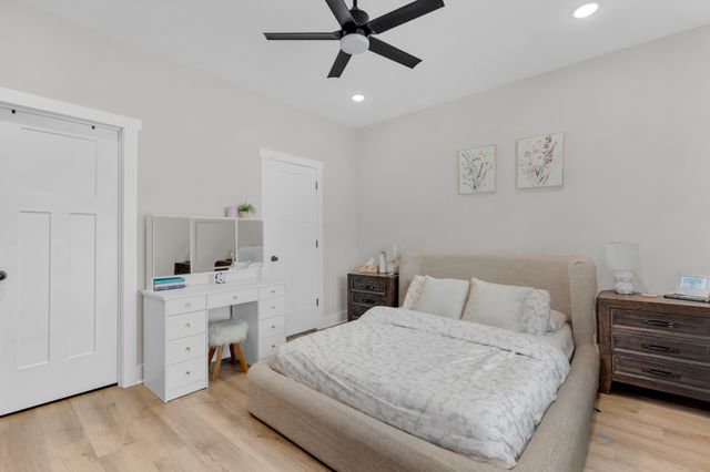 795 19th Ave, W, Springfield, TN 37172