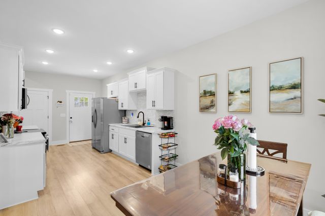 795 19th Ave, W, Springfield, TN 37172