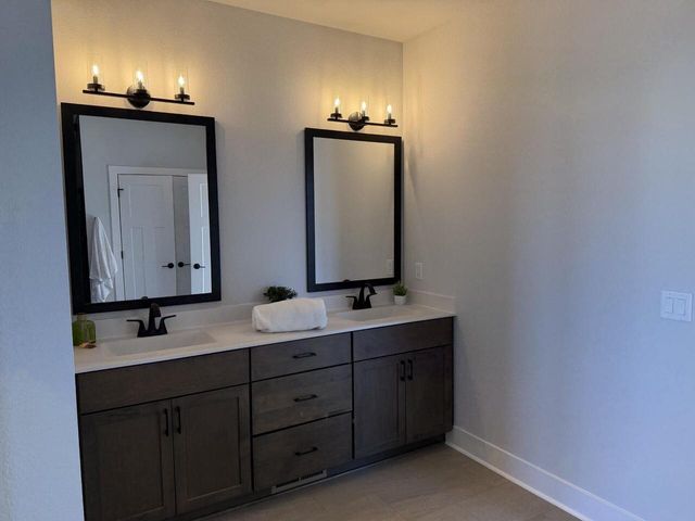 N73W17723 Mineral DRIVE, Menomonee Falls, WI 53051