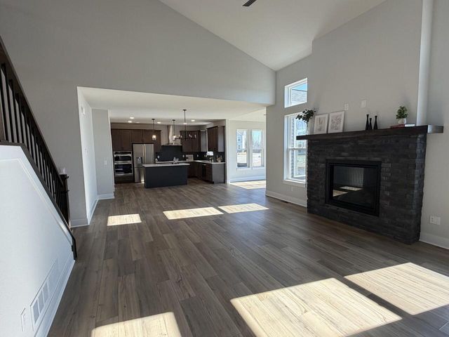 N73W17723 Mineral DRIVE, Menomonee Falls, WI 53051