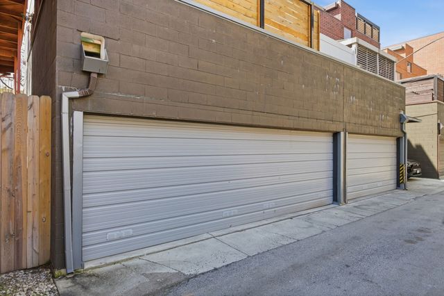 1418 W Fillmore Street 3W, Chicago, IL 60607