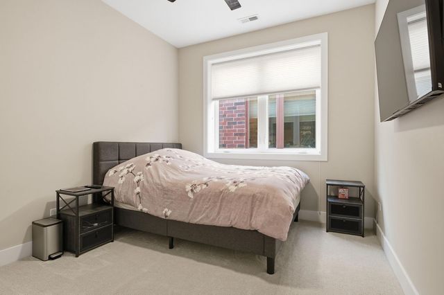 1418 W Fillmore Street 3W, Chicago, IL 60607