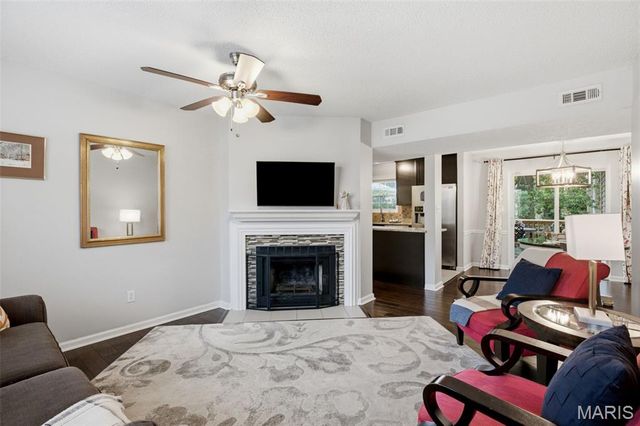 1443 Bobolink Place, Brentwood, MO 63144