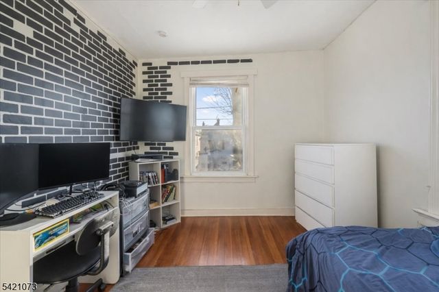 117 Pershing Ave, Roselle Park Boro, NJ 07204