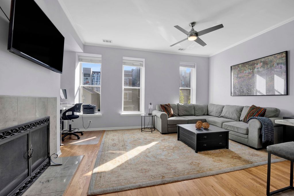 1114 N Paulina Street 2, Chicago, IL 60622 — photo 2