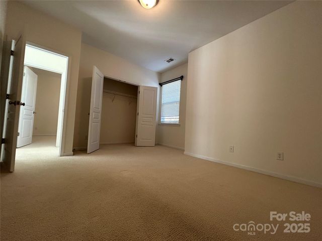 8649 Brookings Drive, Charlotte, NC 28269