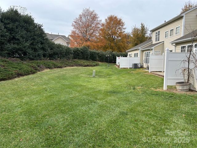 8649 Brookings Drive, Charlotte, NC 28269