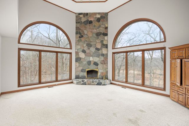 1260 Silverbell Road, Rochester, MI 48306