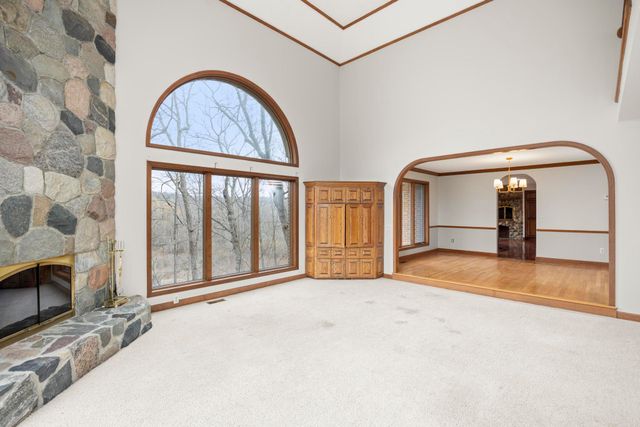 1260 Silverbell Road, Rochester, MI 48306