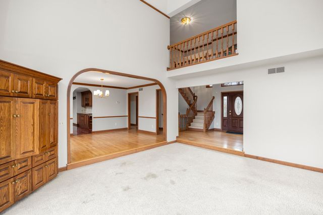 1260 Silverbell Road, Rochester, MI 48306