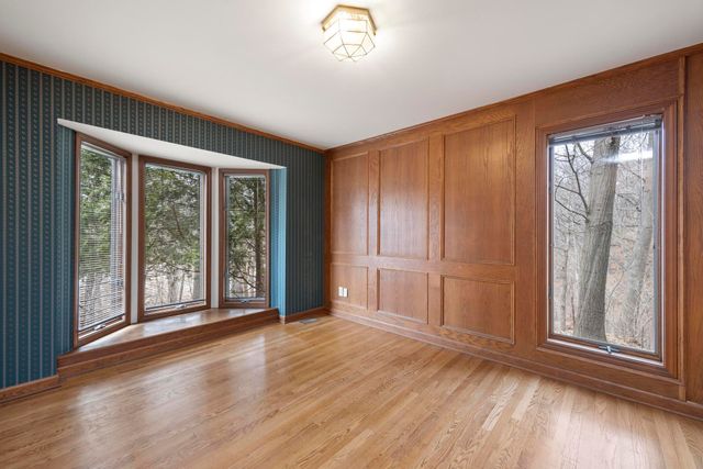 1260 Silverbell Road, Rochester, MI 48306