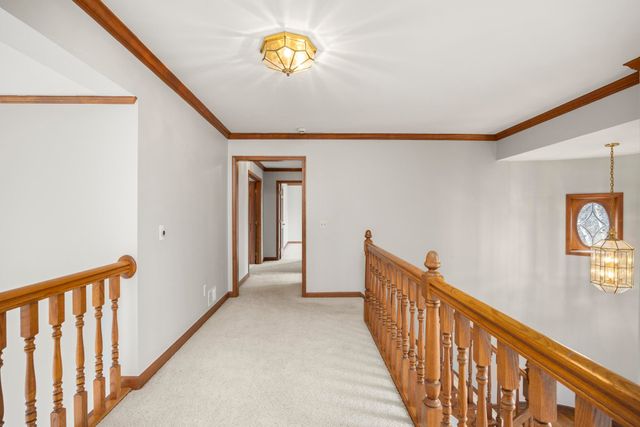 1260 Silverbell Road, Rochester, MI 48306