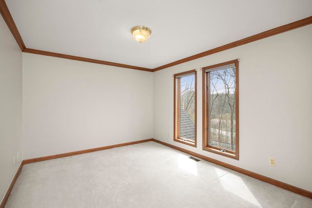 1260 Silverbell Road, Rochester, MI 48306