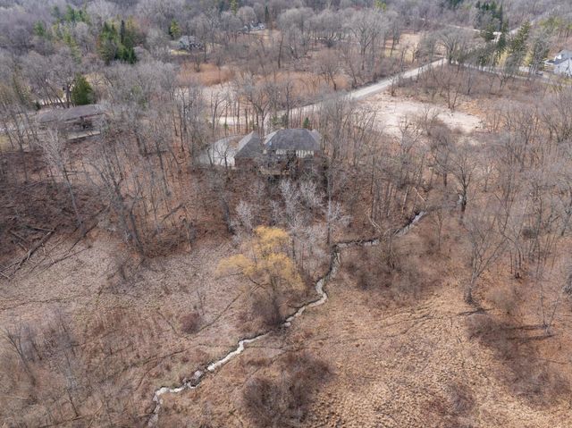 1260 Silverbell Road, Rochester, MI 48306